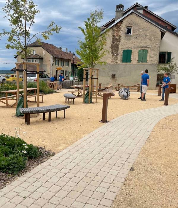 Commune de Mollens - Place villageoise 